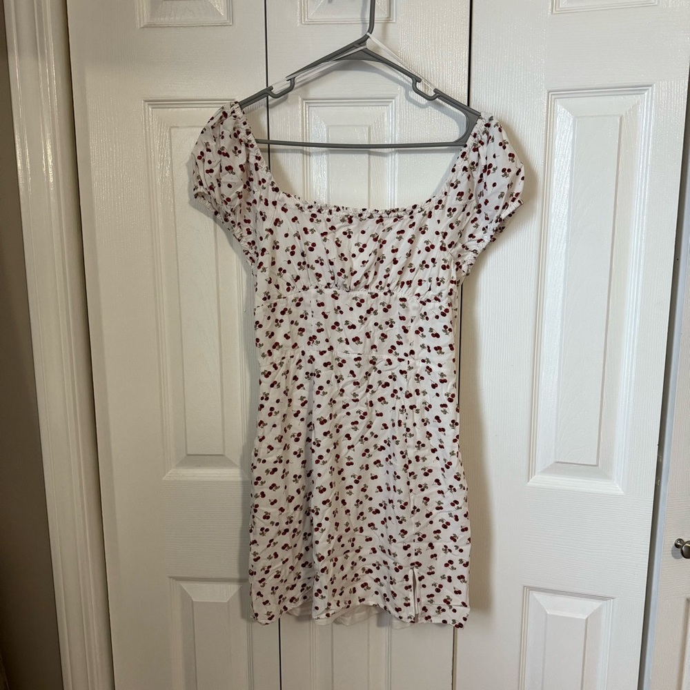 Aeropostale Floral White and Red Dress